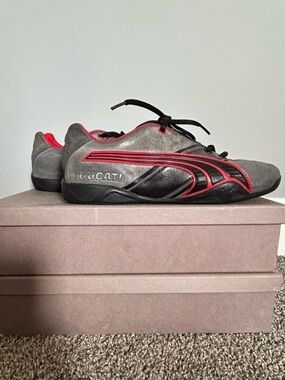 Puma Y2K Archive Puma Ducati Men’s Gray and Red Low-Profile Racing Sneakers